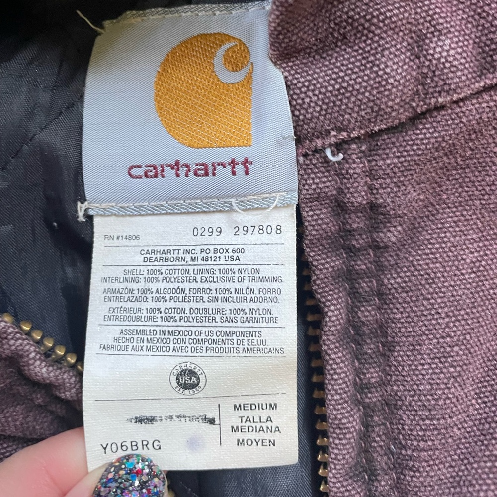 Carhartt youth medium coat.